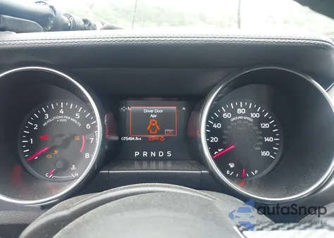 2021 Ford Mustang Ecoboost Premium z USA, uszkodzony, nr VIN 1FATP8UH0M5110357